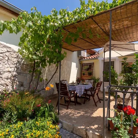 Mediterranean Terrace With Bikes & Sup *