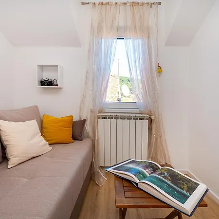 Mediterranean Terrace With Bikes & Sup *