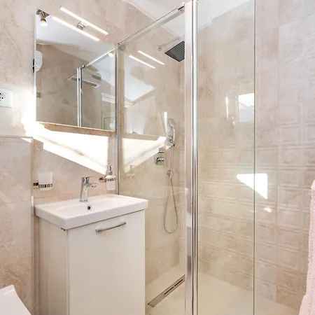 Mediterranean Terrace With Bikes & Sup * Skradin