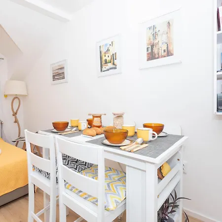 Apartment Mediterranean Terrace With Bikes & Sup