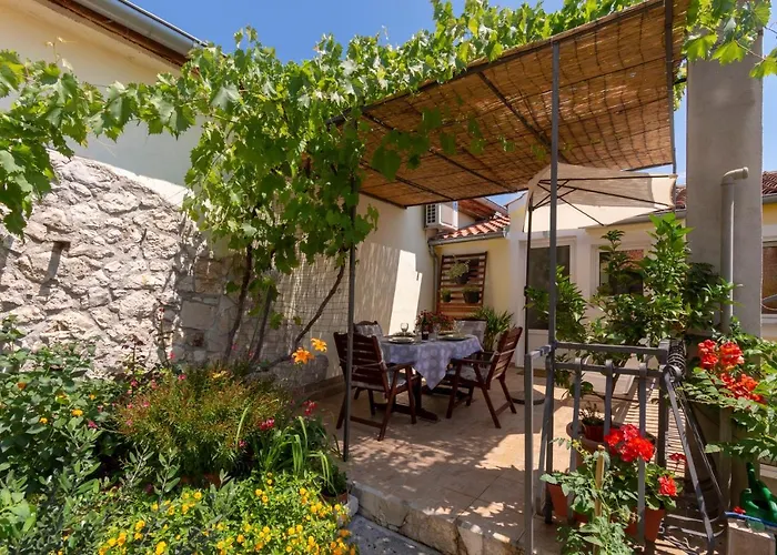 Mediterranean Terrace With Bikes & Sup *