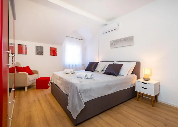 Apartment Mediterranean Terrace With Bikes & Sup *