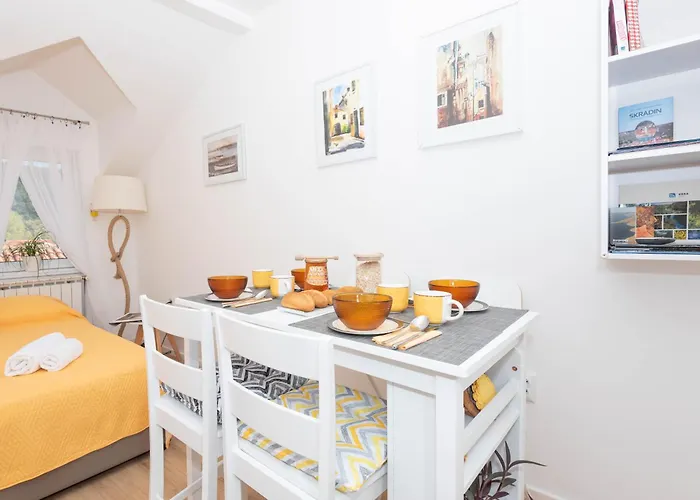 Appartement Mediterranean Terrace With Bikes & Sup